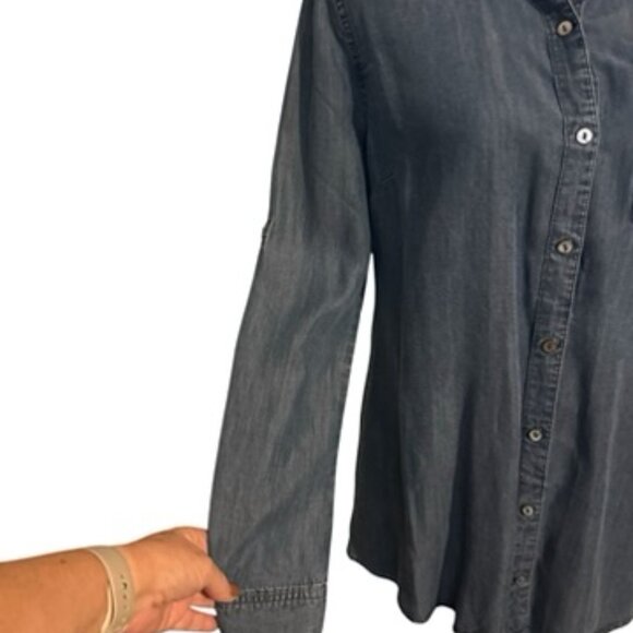 ❤️* NWT BUTTON FRONT DENIM SHIRT   SMALL - Picture 4 of 8